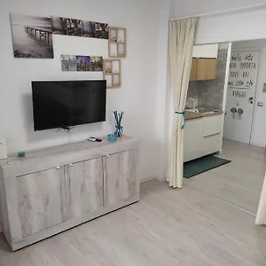 https://xiphonia-holiday-house.sicilyhotelsitaly.net